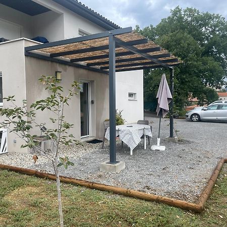 Ferienwohnung Les Coteaux De La Grange Mercuer Exterior foto